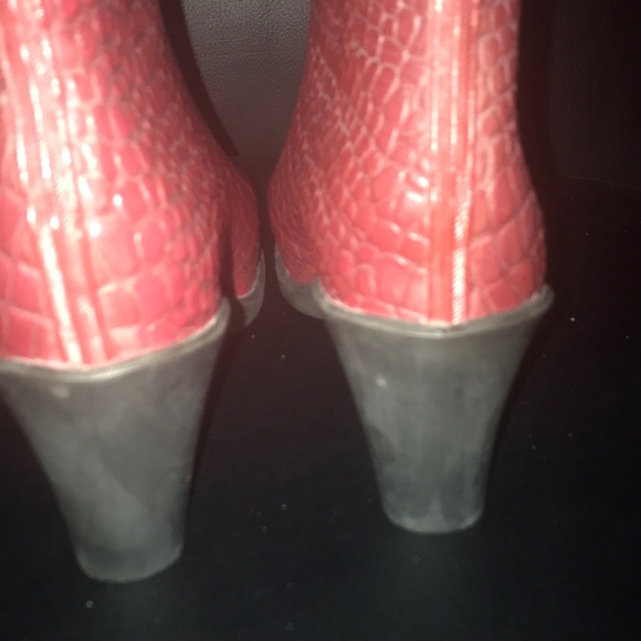 Rain Boots - Picture 5 of 7